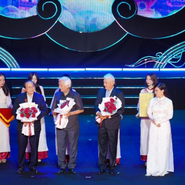 Vó Ngựa Nước Nam: Dấn 15 năm của DOHA là 15 năm bền gan vạn dặm giữ hồn Việt của nữ chủ tịch Dasha Trịnh